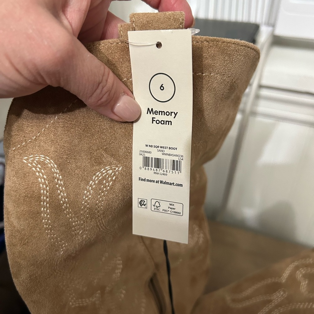 No Boundaries Tan Suede Western Boots - Picture 3 of 4